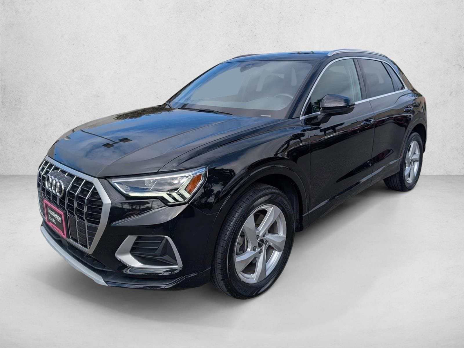 2021 Audi Q3 40 TFSI Premium Plus quattro's photo