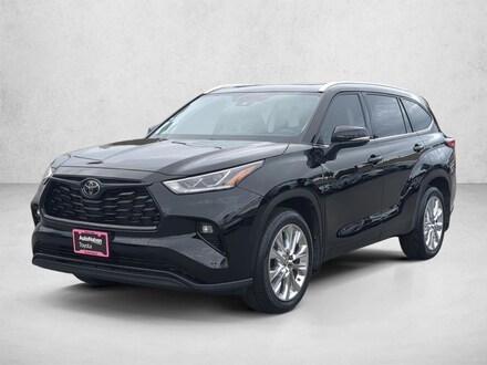 2023 Toyota Highlander Limited SUV