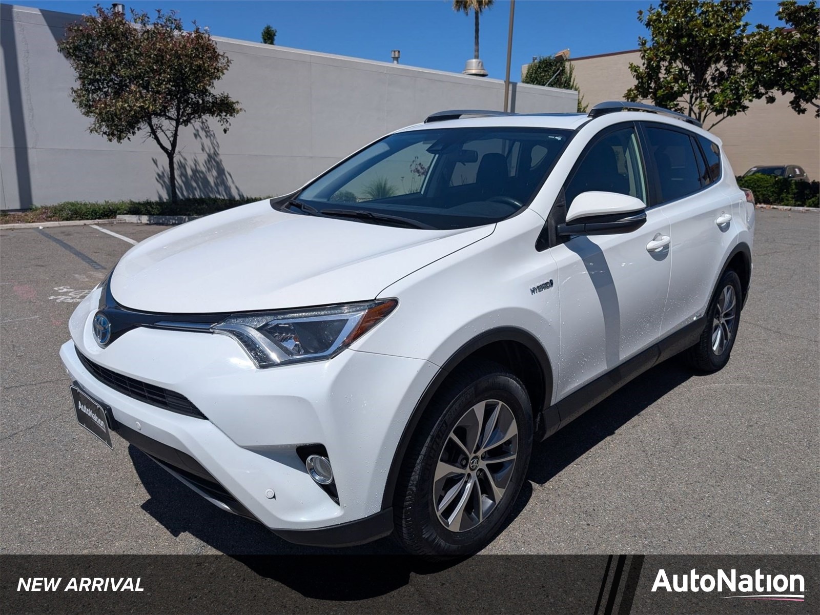 2018 Toyota RAV4 Hybrid XLE AWD's photo