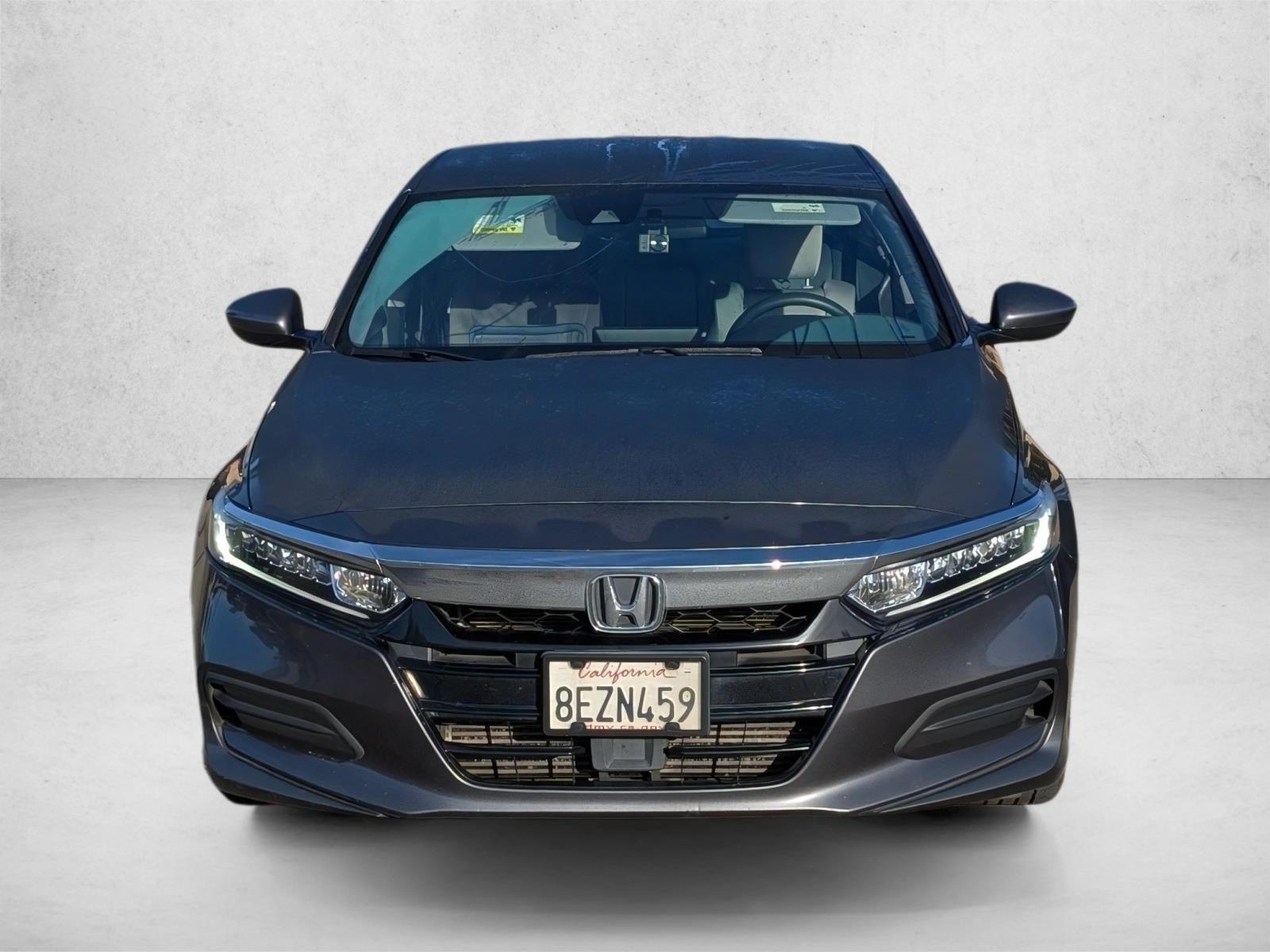 2018 Honda Accord LX photo 2