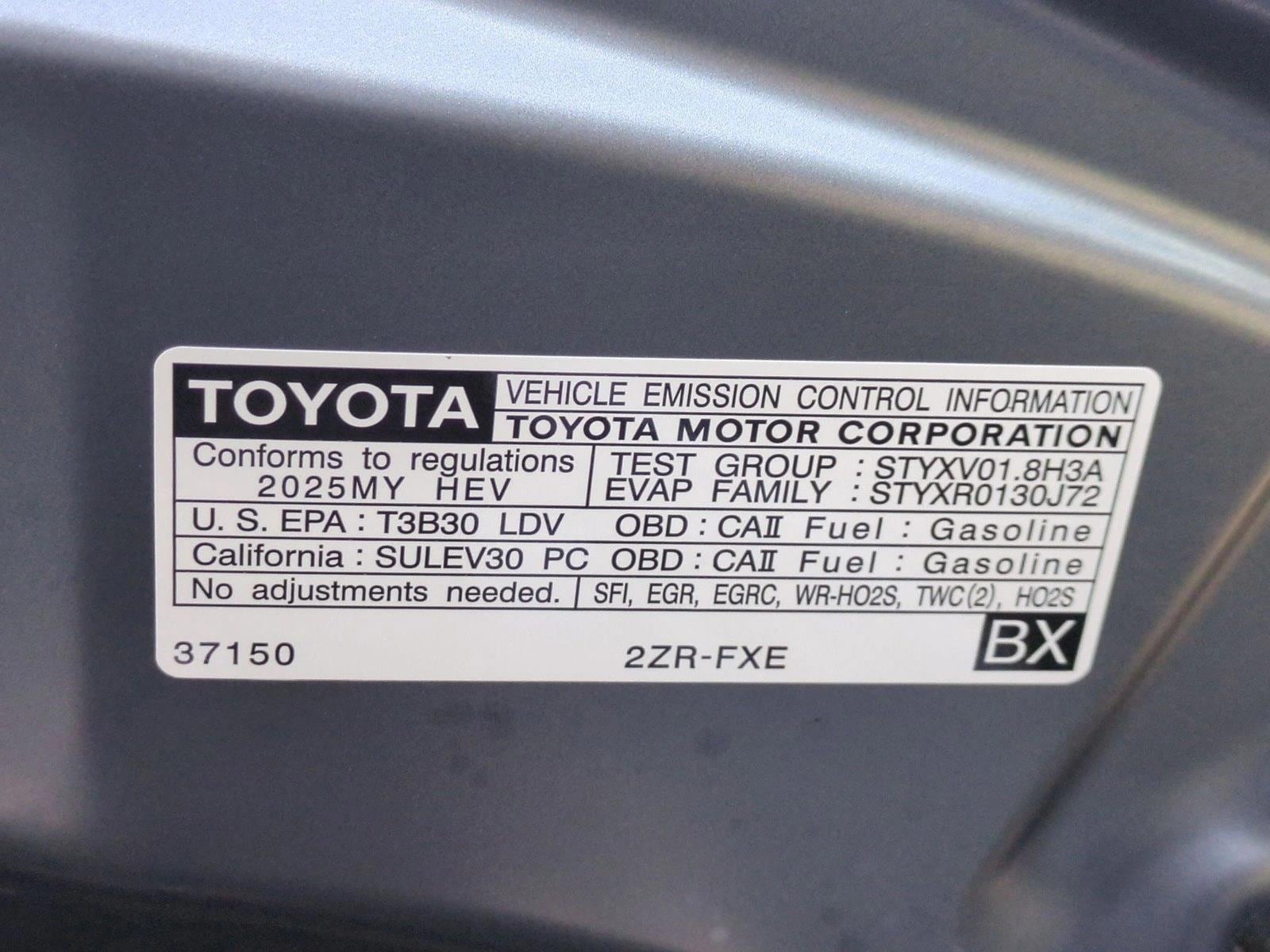 2025 Toyota Corolla SE - Photo 25