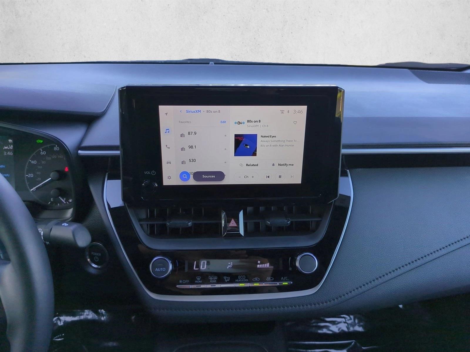 2025 Toyota Corolla SE - Photo 14