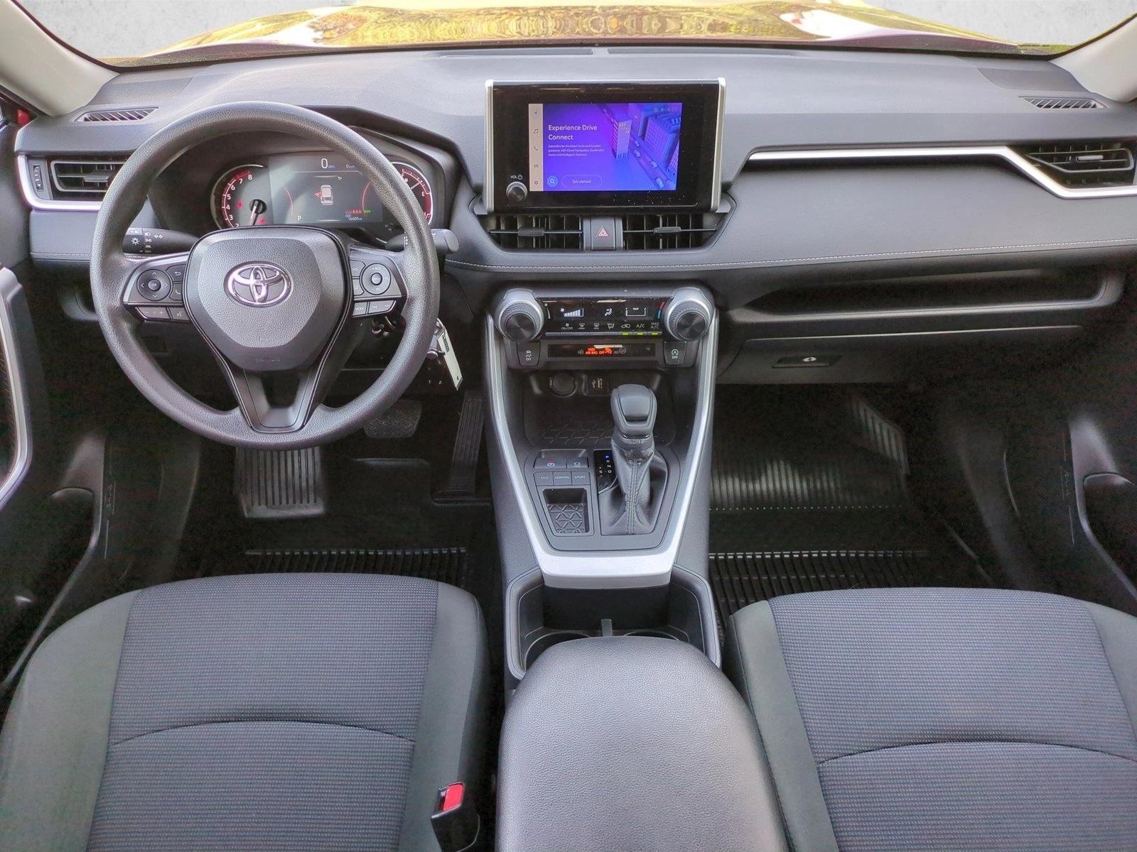 2025 Toyota RAV4 LE - Photo 17