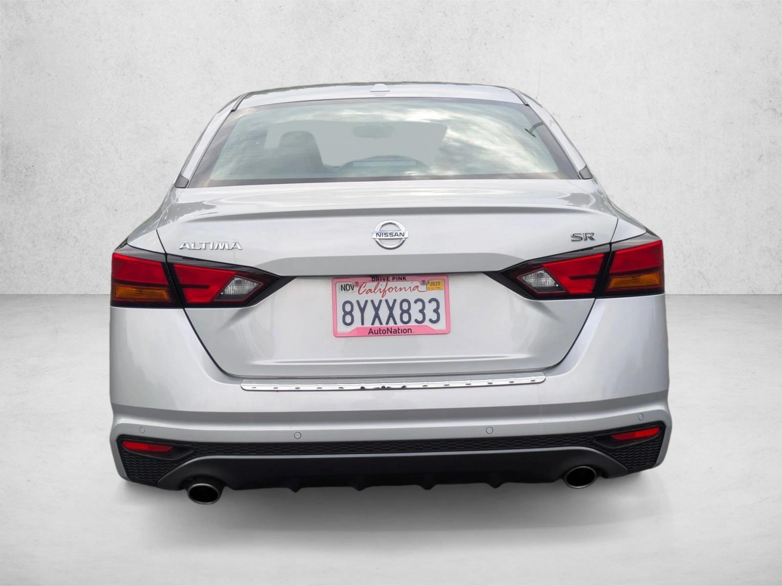 2021 Nissan Altima 2.5 SR photo 4