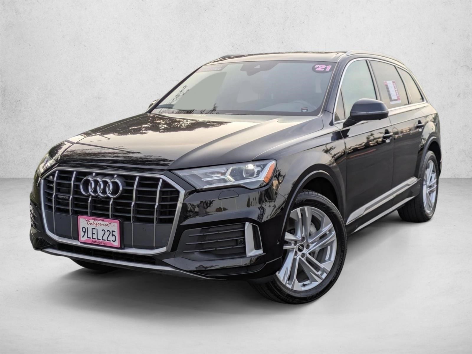 2021 Audi Q7 Premium's photo