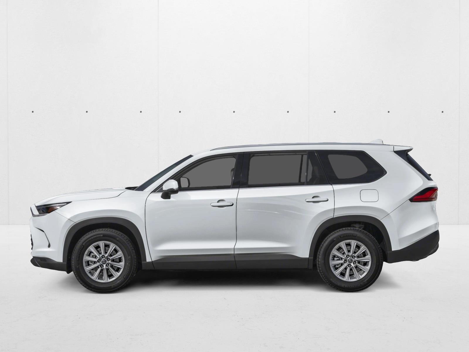 2026 Toyota Grand Highlander XLE photo 3