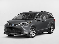 2025 Toyota Sienna XLE 8 PASSENGER