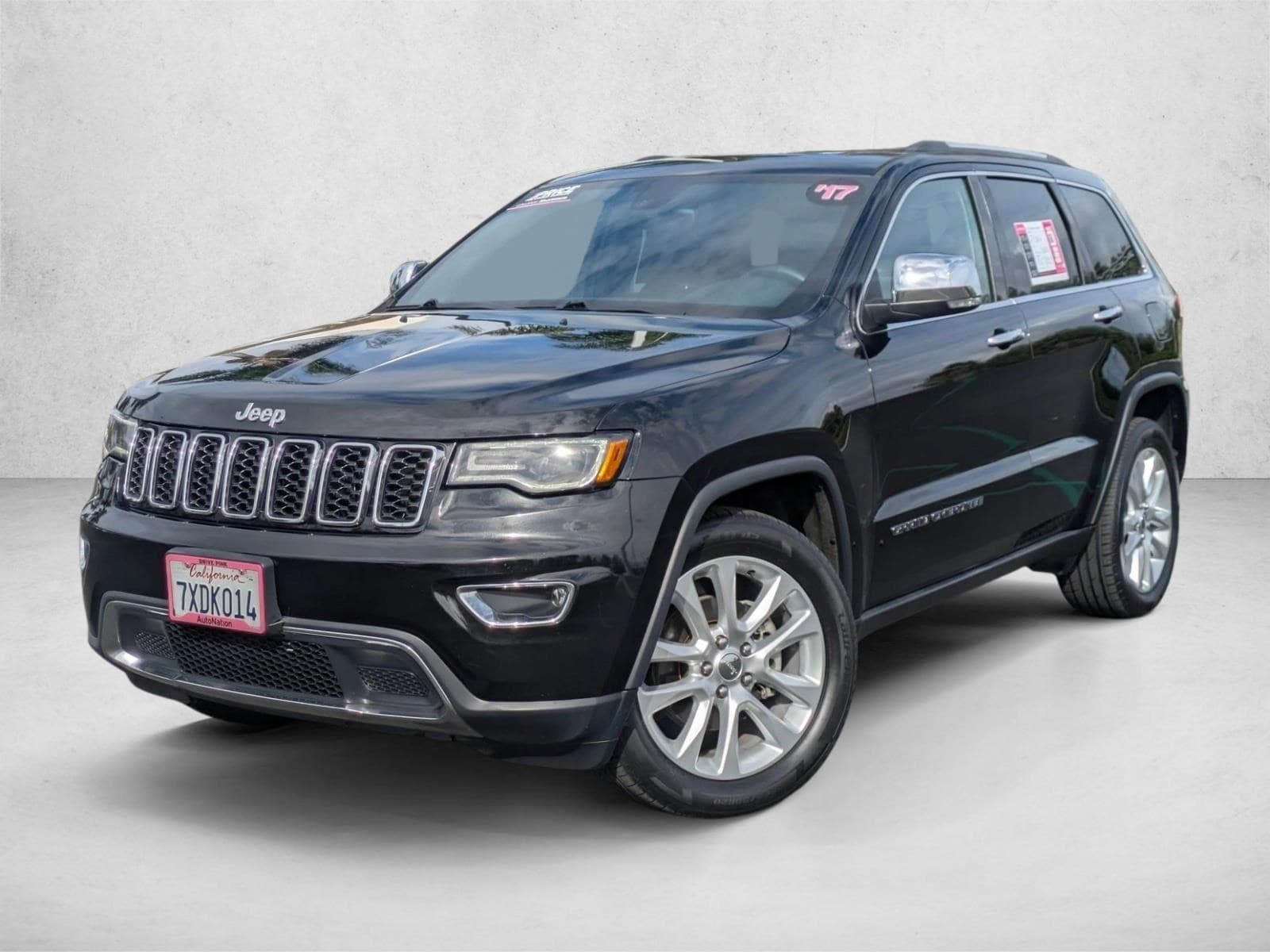 2017 Jeep Grand Cherokee Limited's photo