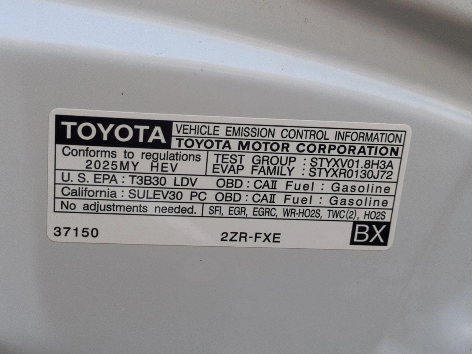 2025 Toyota Corolla SE - Photo 24