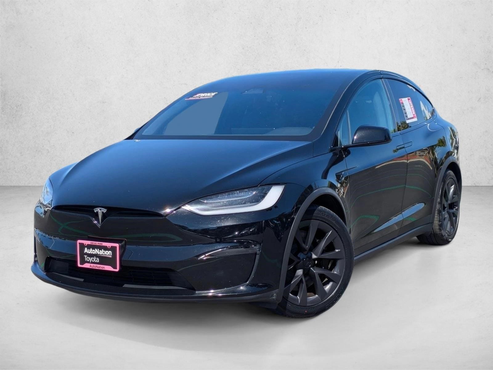 2023 Tesla Model X Long Range's photo