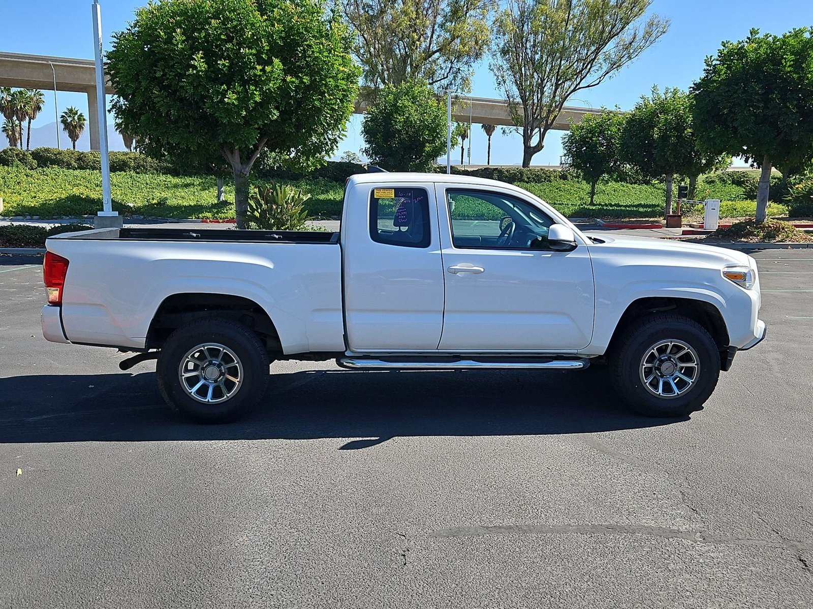 Used 2017 Toyota Tacoma SR Truck Access Cab