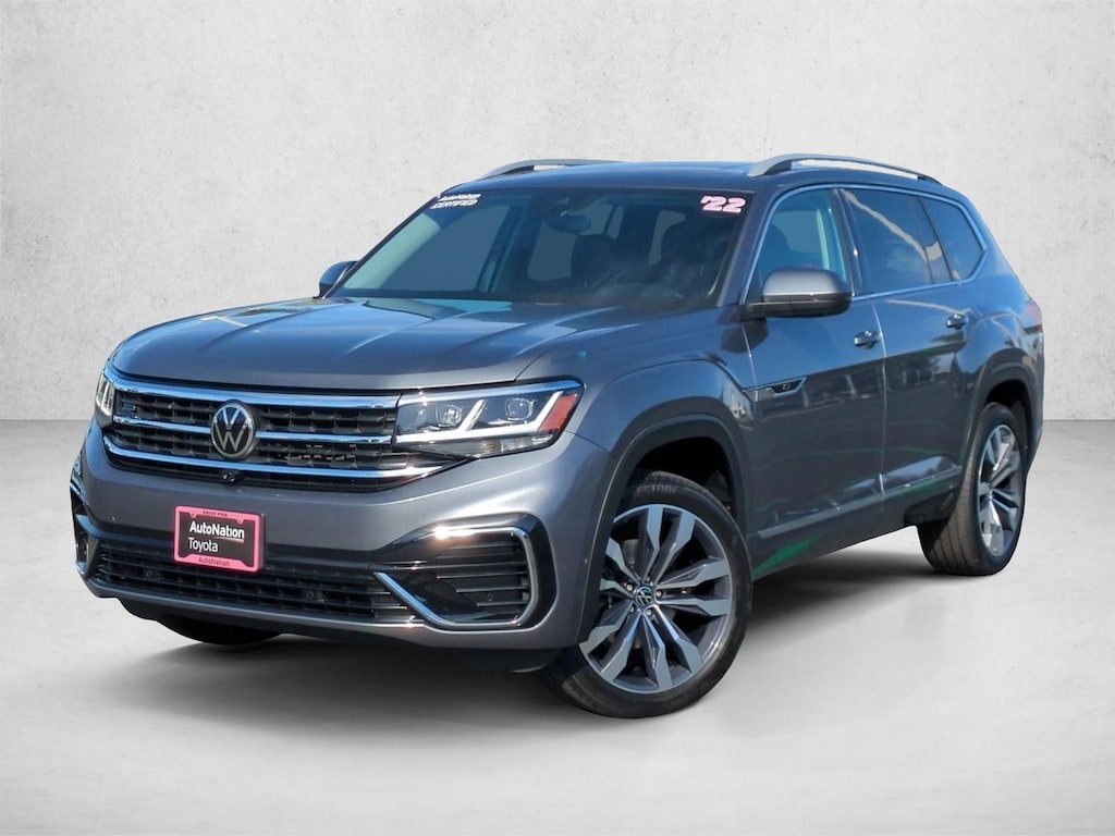 Used 2022 Volkswagen Atlas 3.6L V6 SEL Premium R-Line SUV