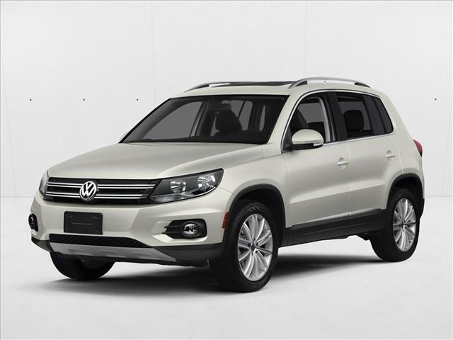 2014 Volkswagen Tiguan SE's photo