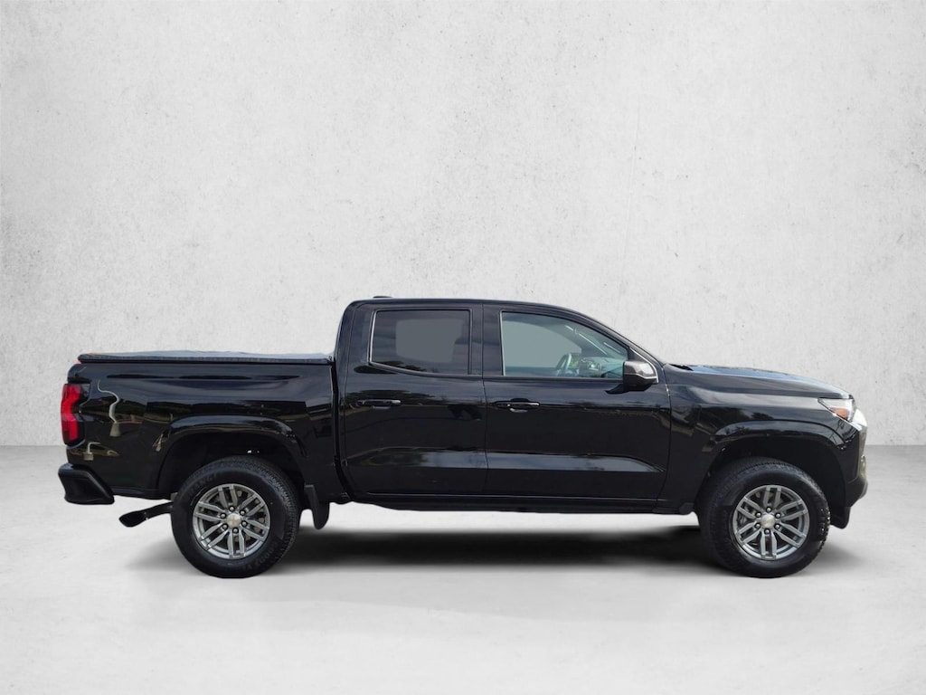 Used 2024 Chevrolet Colorado LT Truck Crew Cab