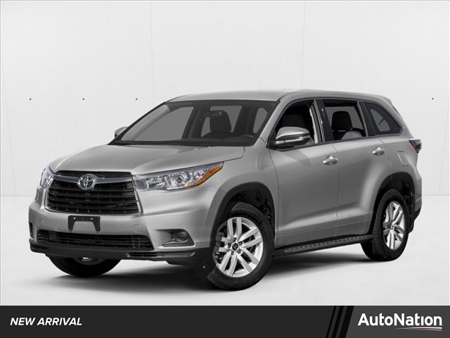 2016 Toyota Highlander LE Plus V6's photo