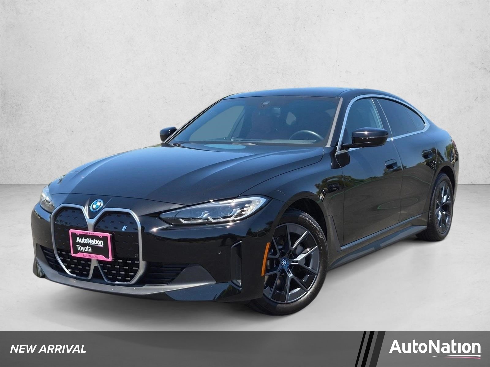 2024 BMW i4 eDrive35's photo
