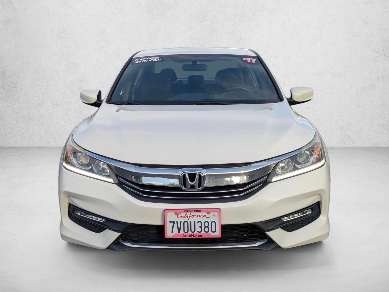 2017 Honda Accord Sport photo 2