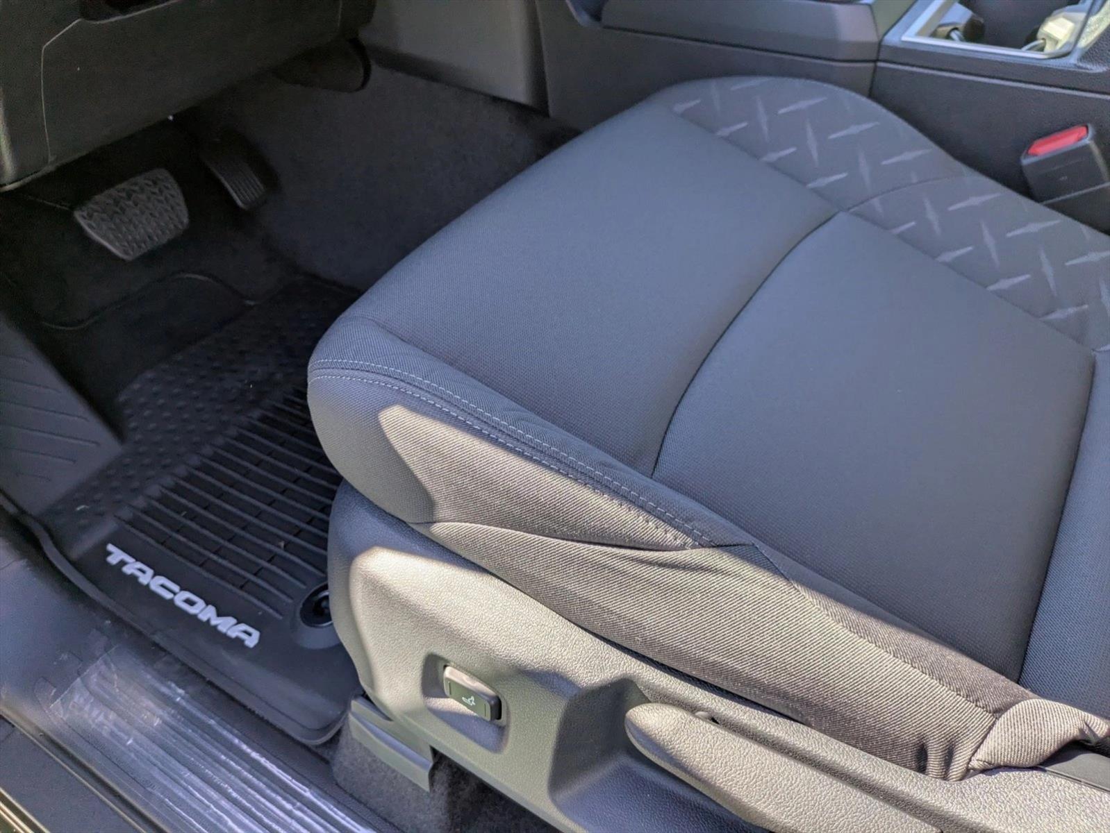 2025 Toyota Tacoma SR5 4x4 Double Cab Long Bed photo 4