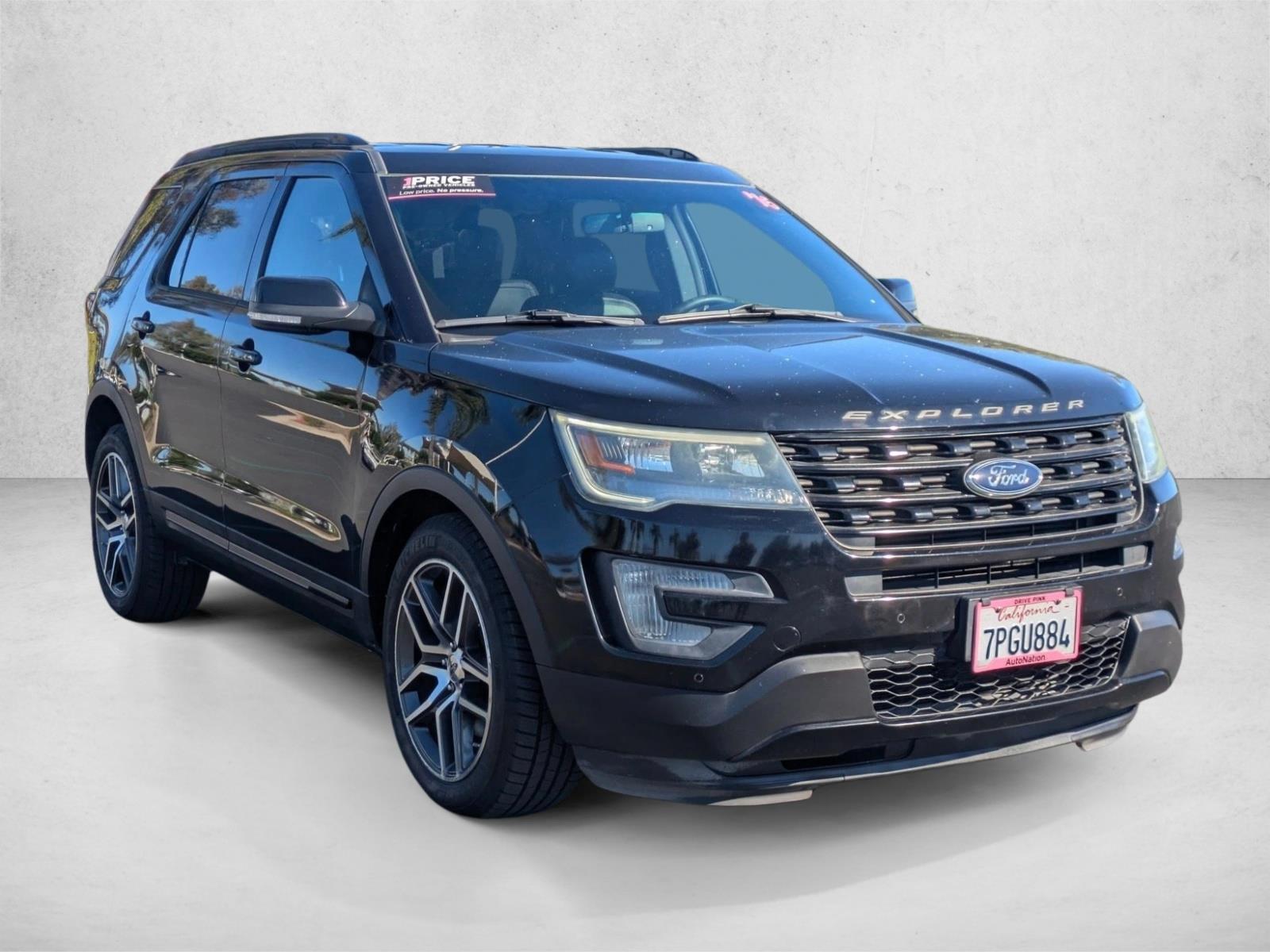 2016 Ford Explorer Sport photo 3