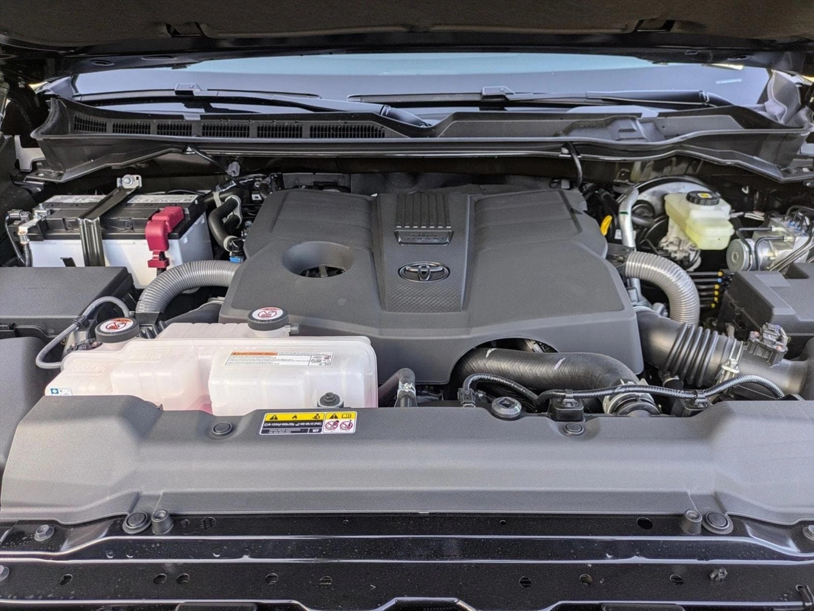 2026 Toyota Tundra SR5 - Photo 16