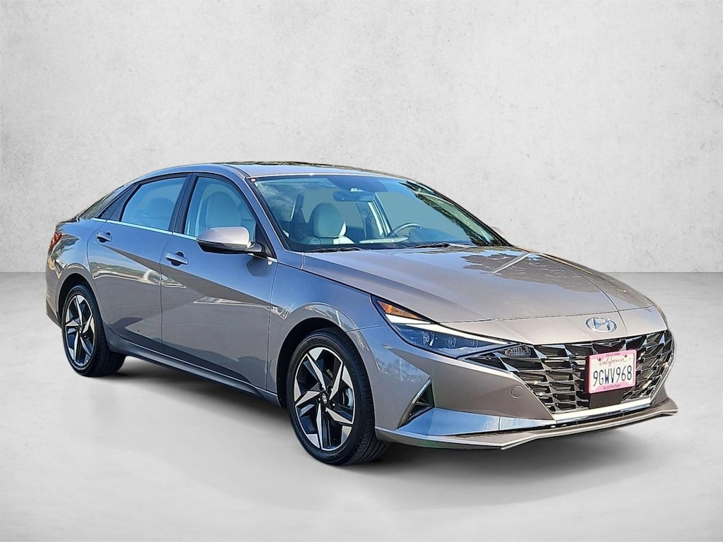 Used 2023 Hyundai Elantra Limited Sedan