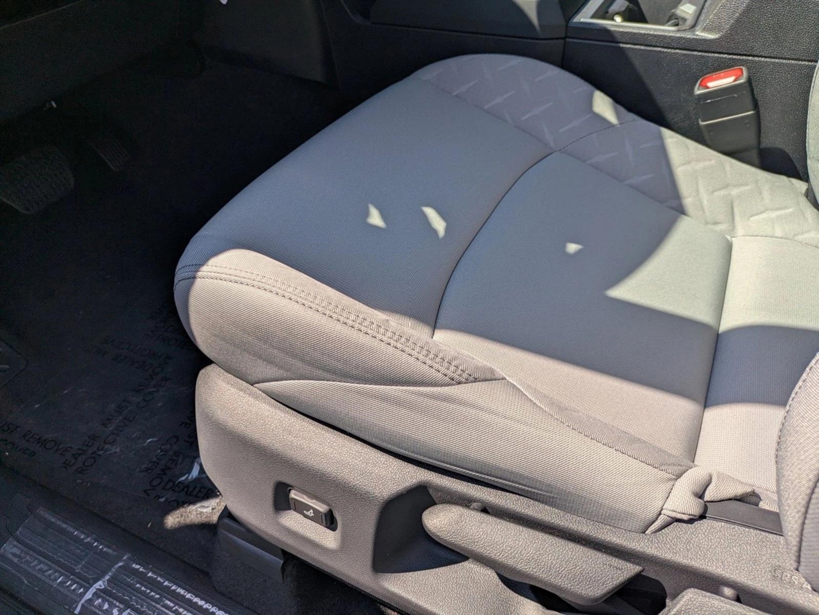 2025 Toyota Tacoma SR5 4x4 Double Cab photo 4