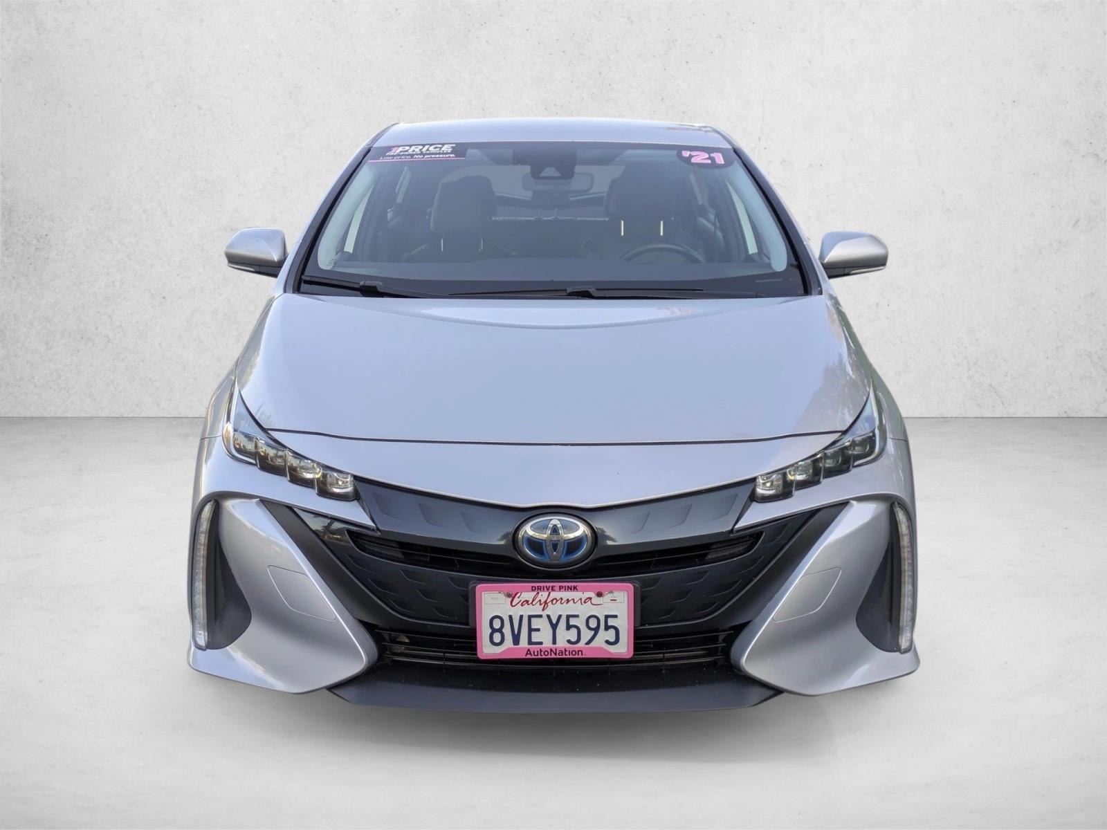 2021 Toyota Prius Prime XLE photo 2
