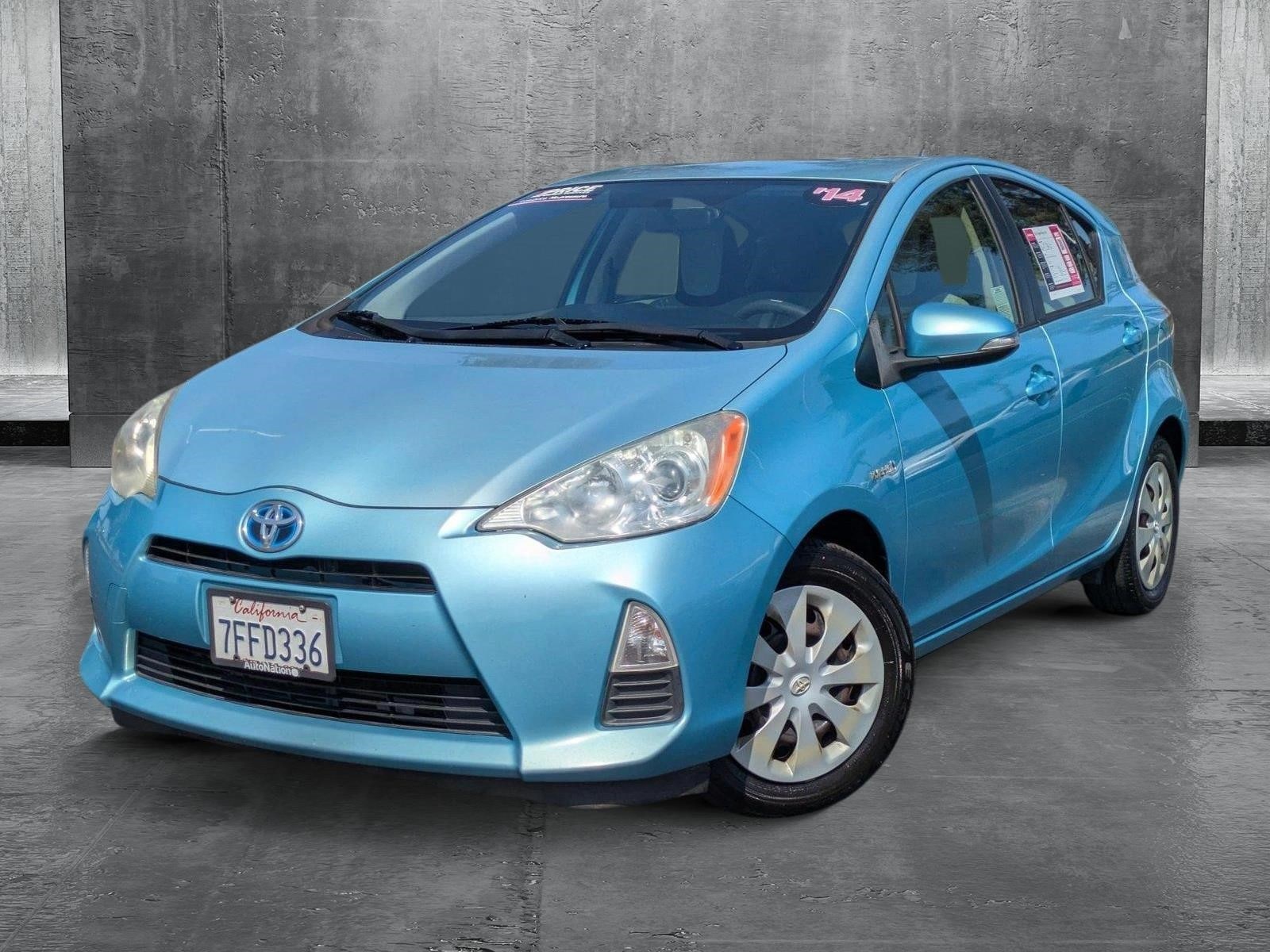 2014 Toyota Prius c
