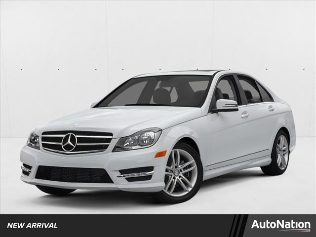 2013 Mercedes-Benz C-Class's photo
