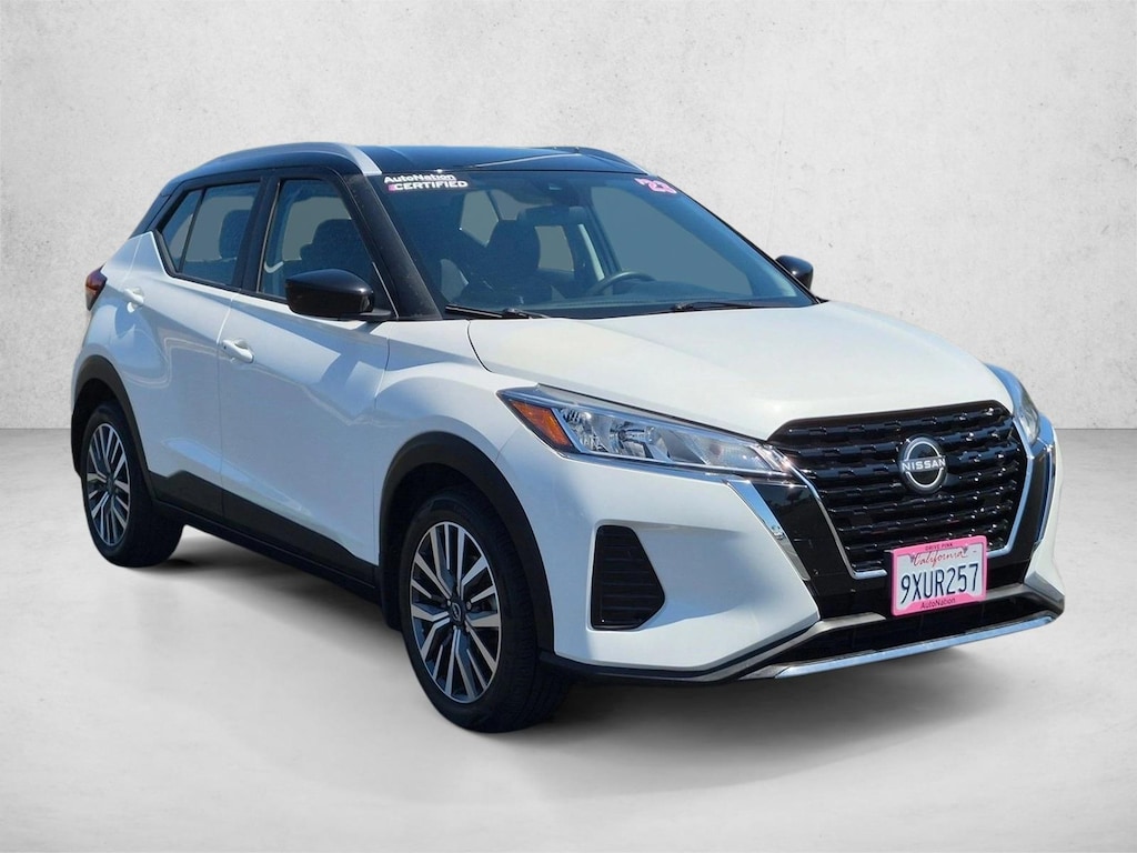 Used 2023 Nissan Kicks SV SUV