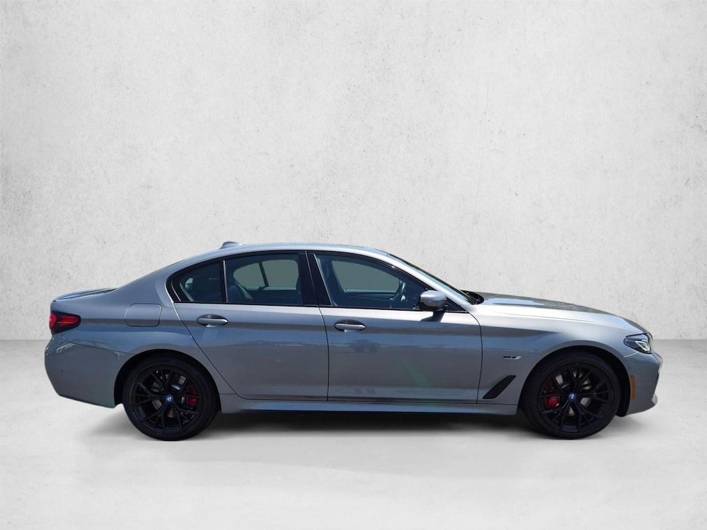 Used 2023 BMW 530e Sedan