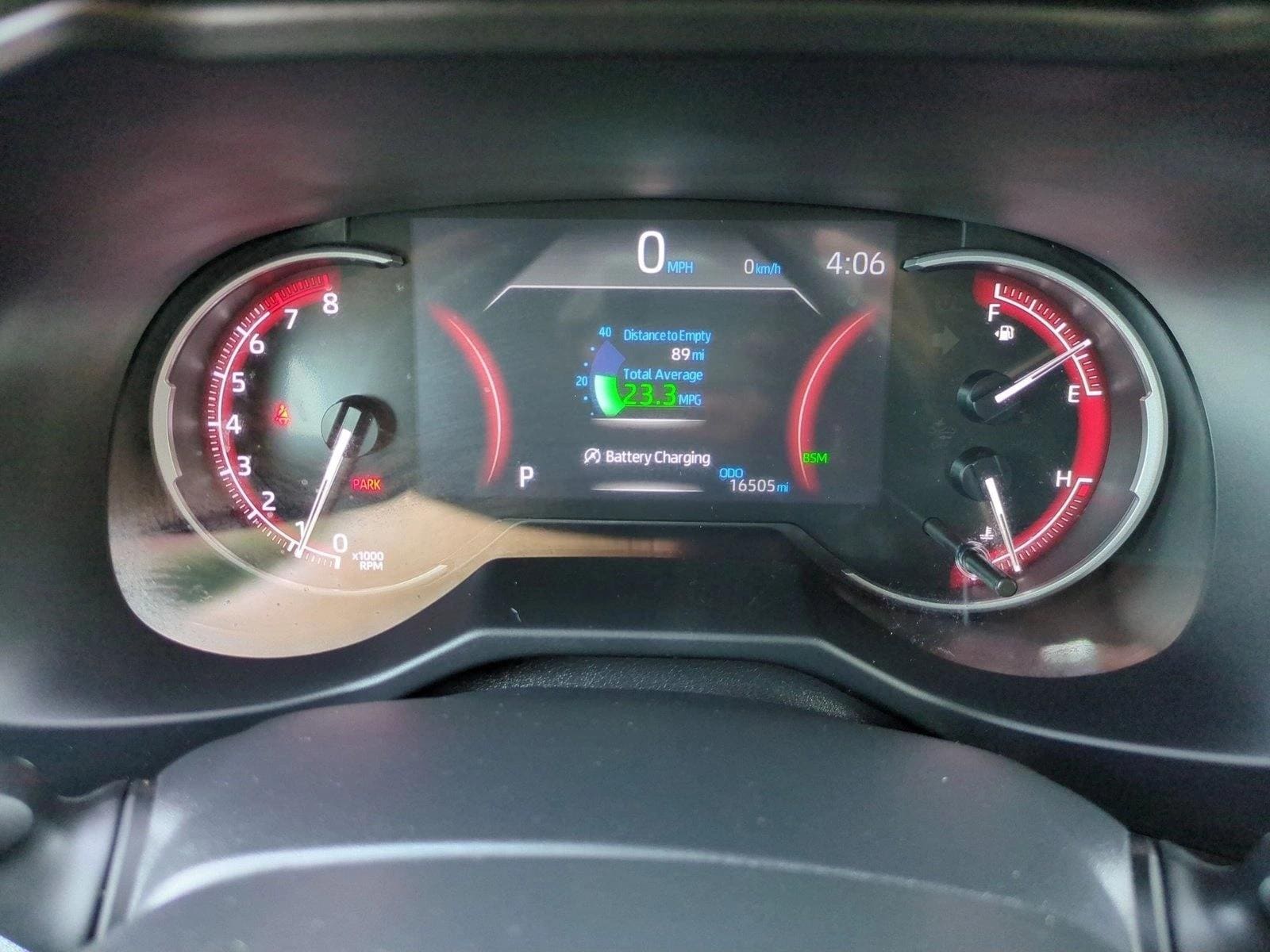 2025 Toyota RAV4 LE - Photo 11