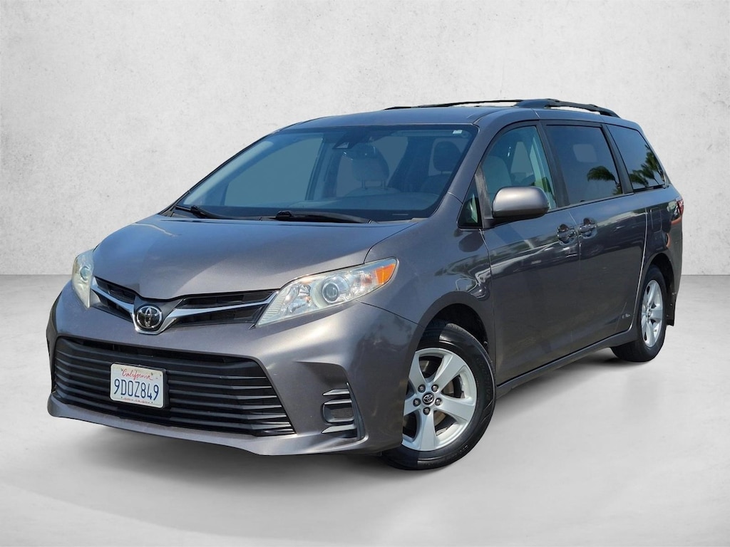 Used 2019 Toyota Sienna LE 8 Passenger Van