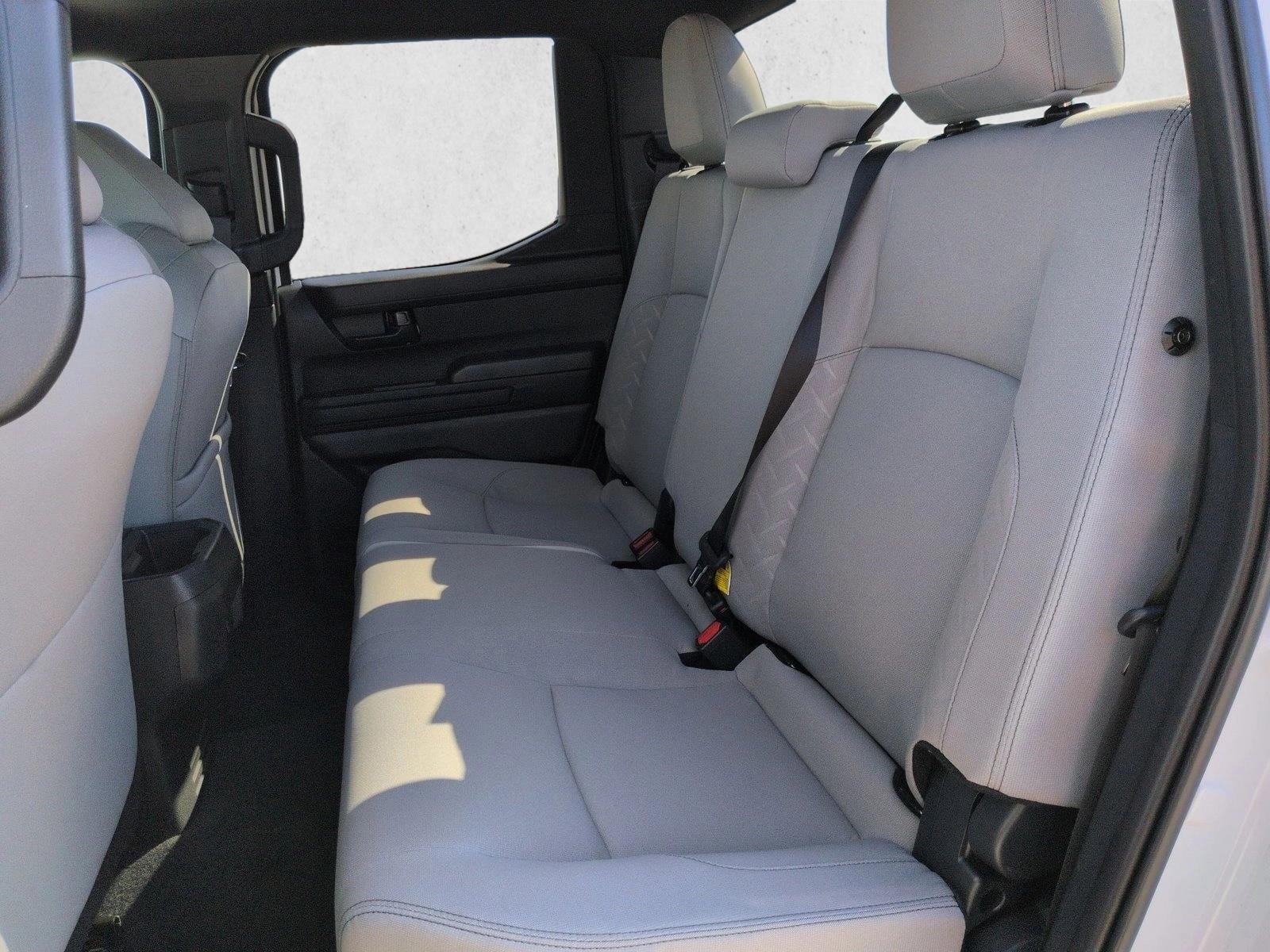 2026 Toyota Tacoma SR5 - Photo 15