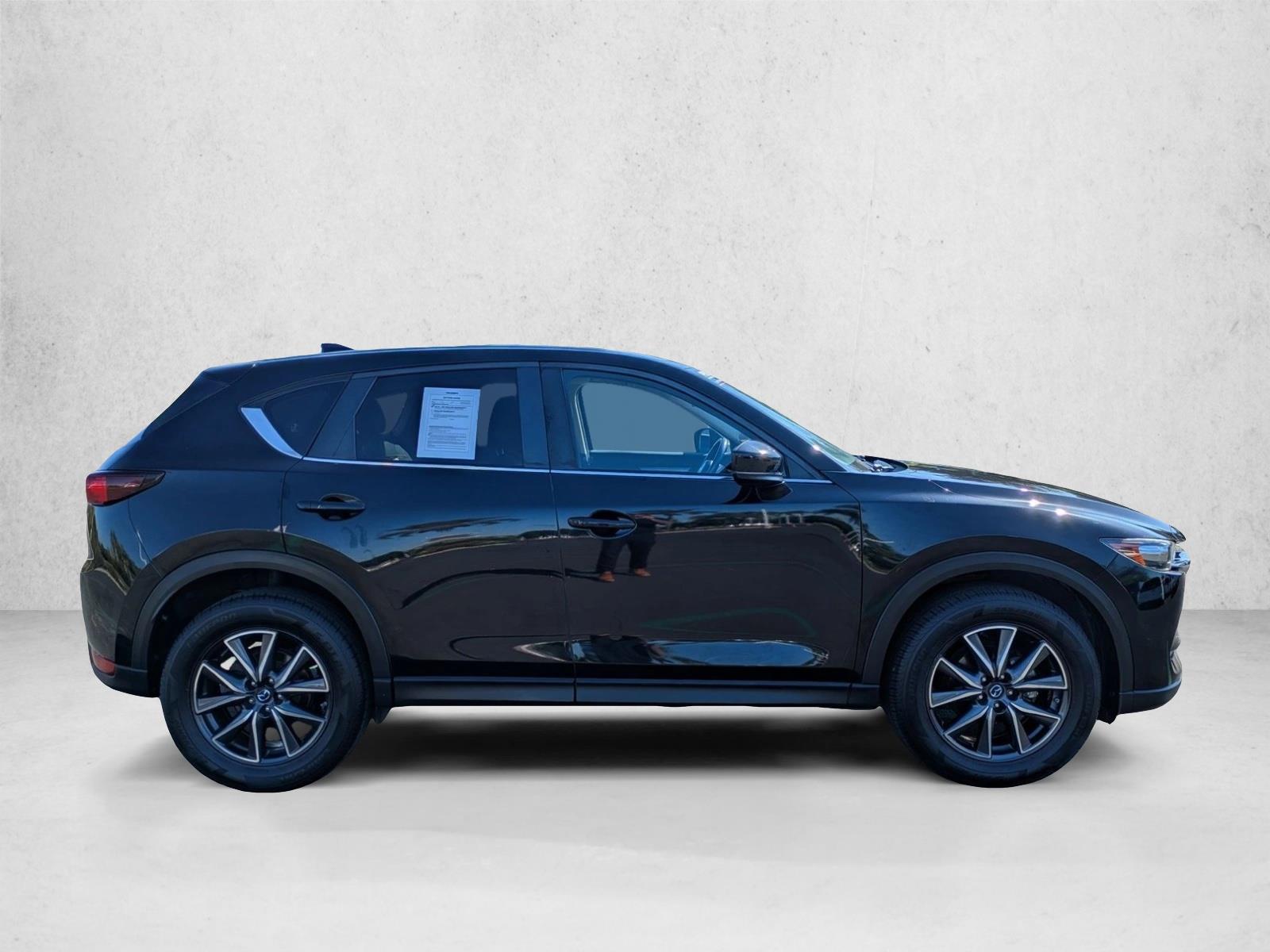 2018 Mazda CX-5 Touring photo 4