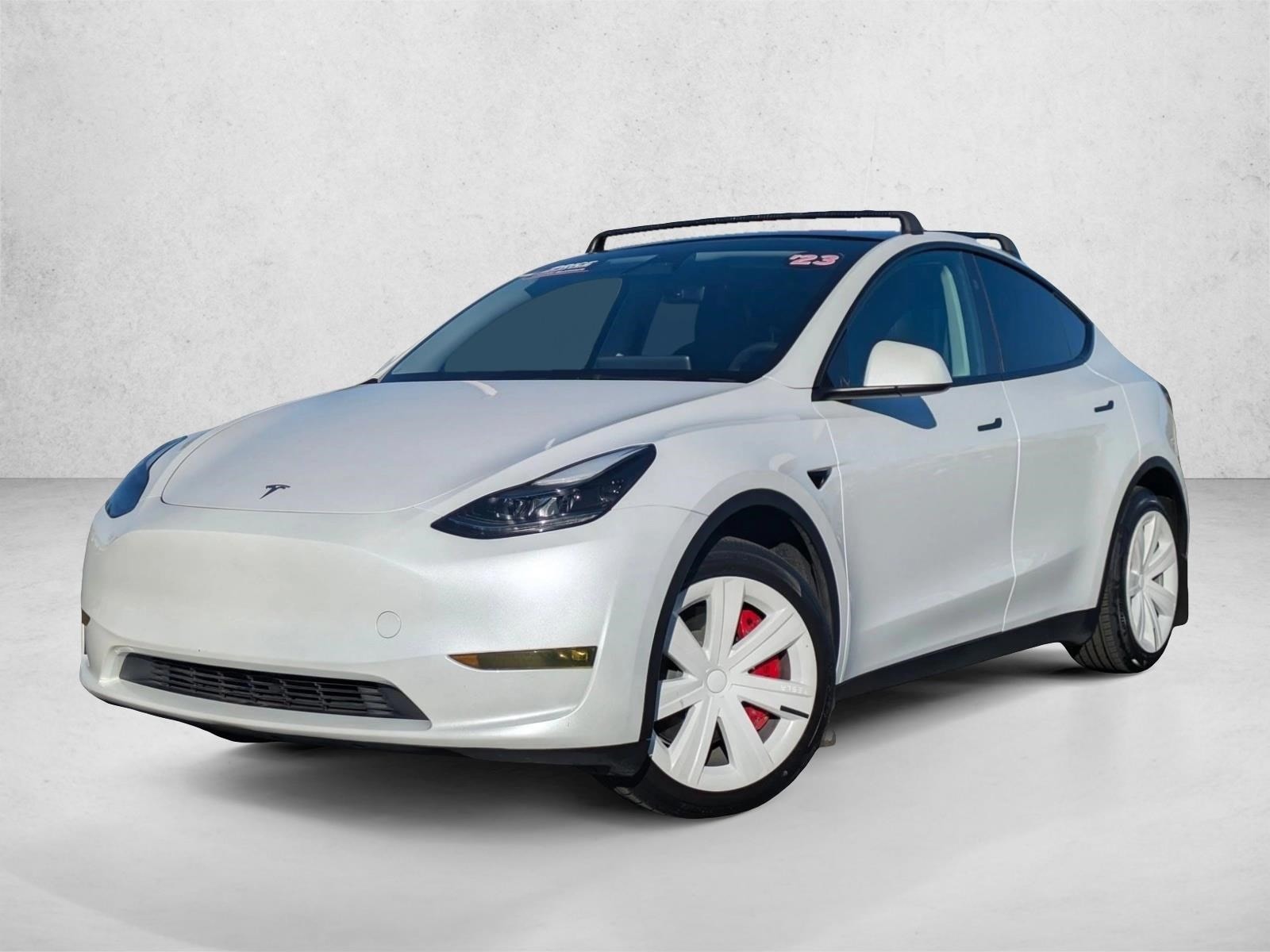 2023 Tesla Model Y Long Range's photo