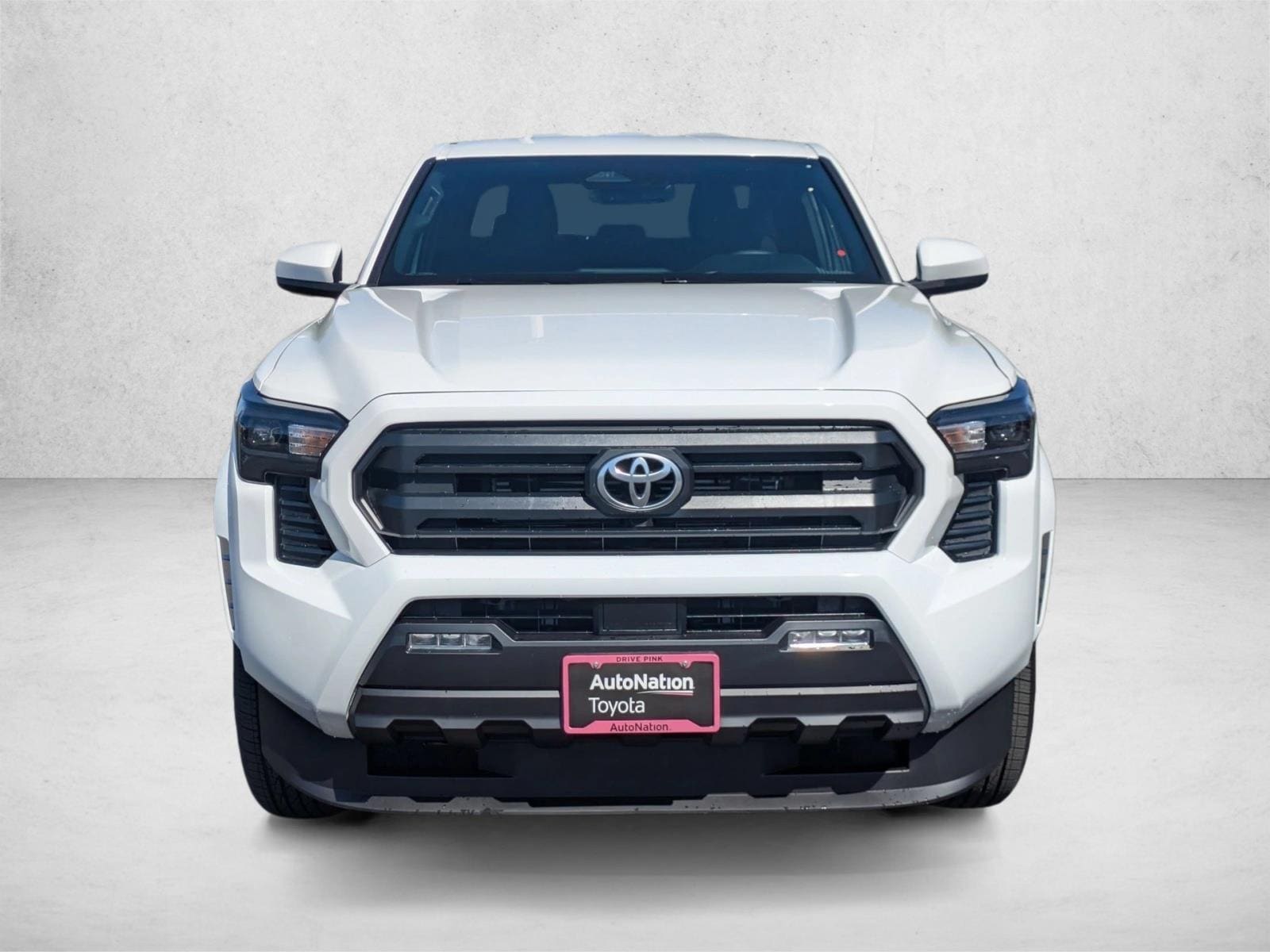 2025 Toyota Tacoma SR5 - Photo 9