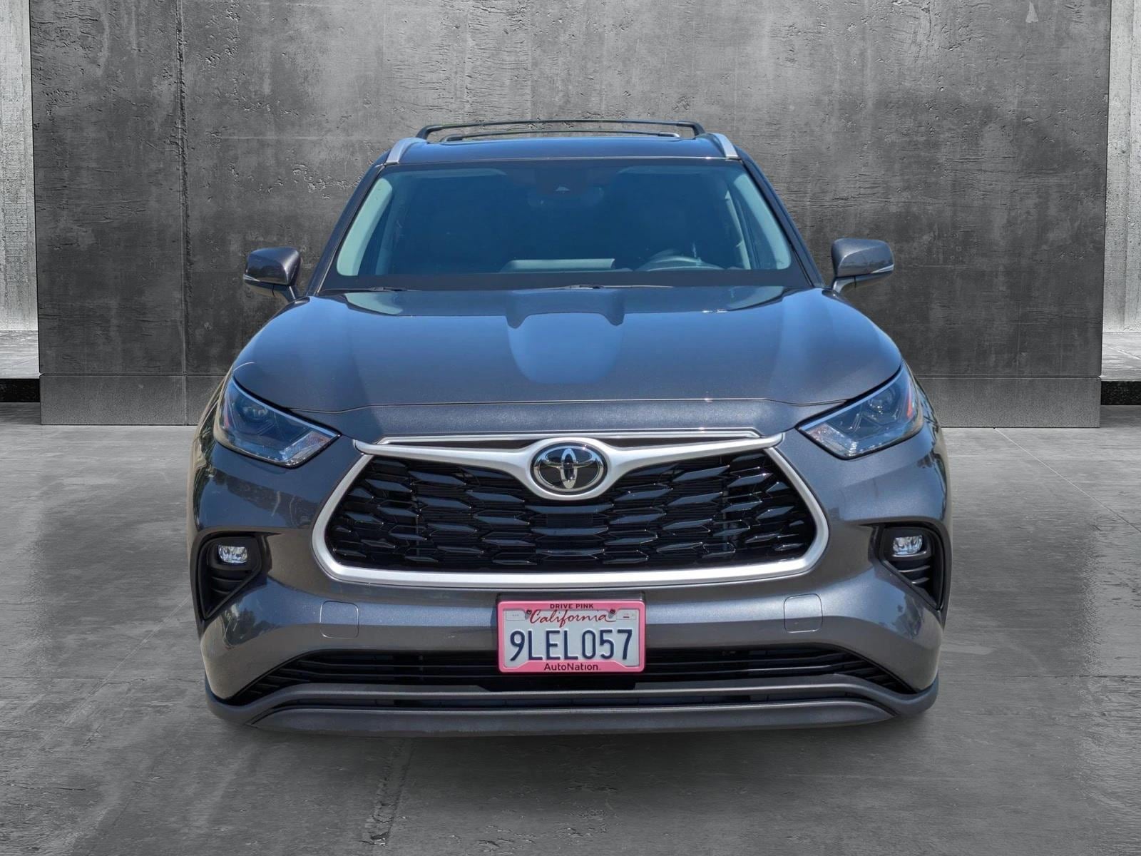 Certified 2024 Toyota Highlander XLE with VIN 5TDKDRAH8RS052153 for sale in Irvine, CA