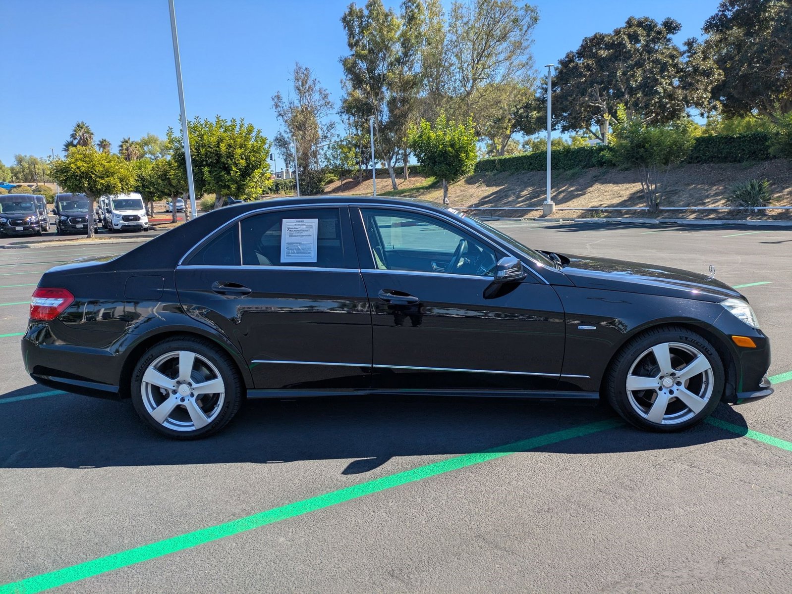 2012 Mercedes Benz E 350 Sedan photo 2