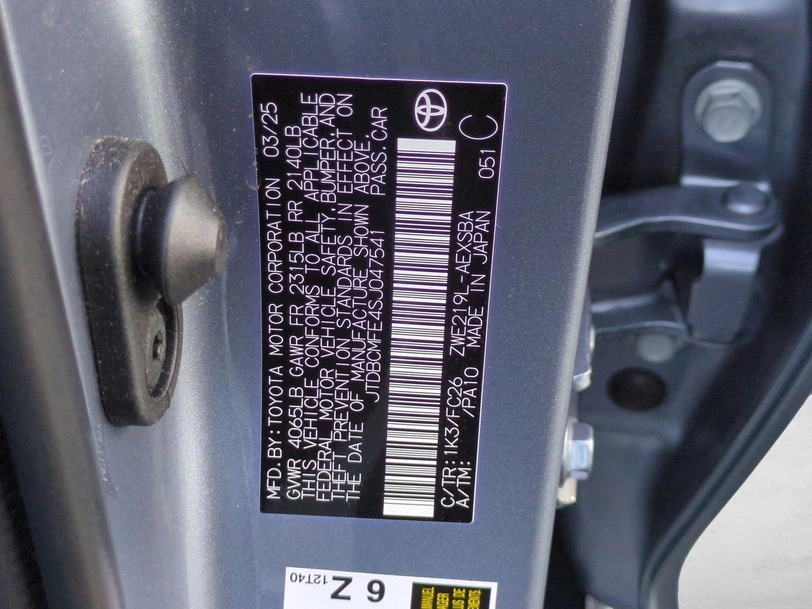 2025 Toyota Corolla SE - Photo 23