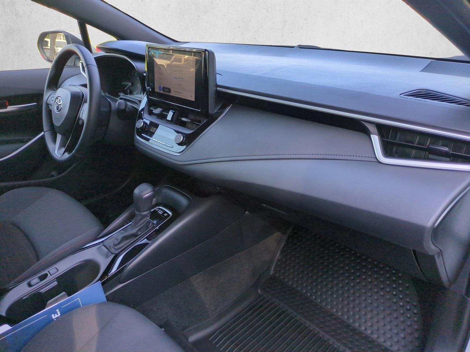 2025 Toyota Corolla SE - Photo 20
