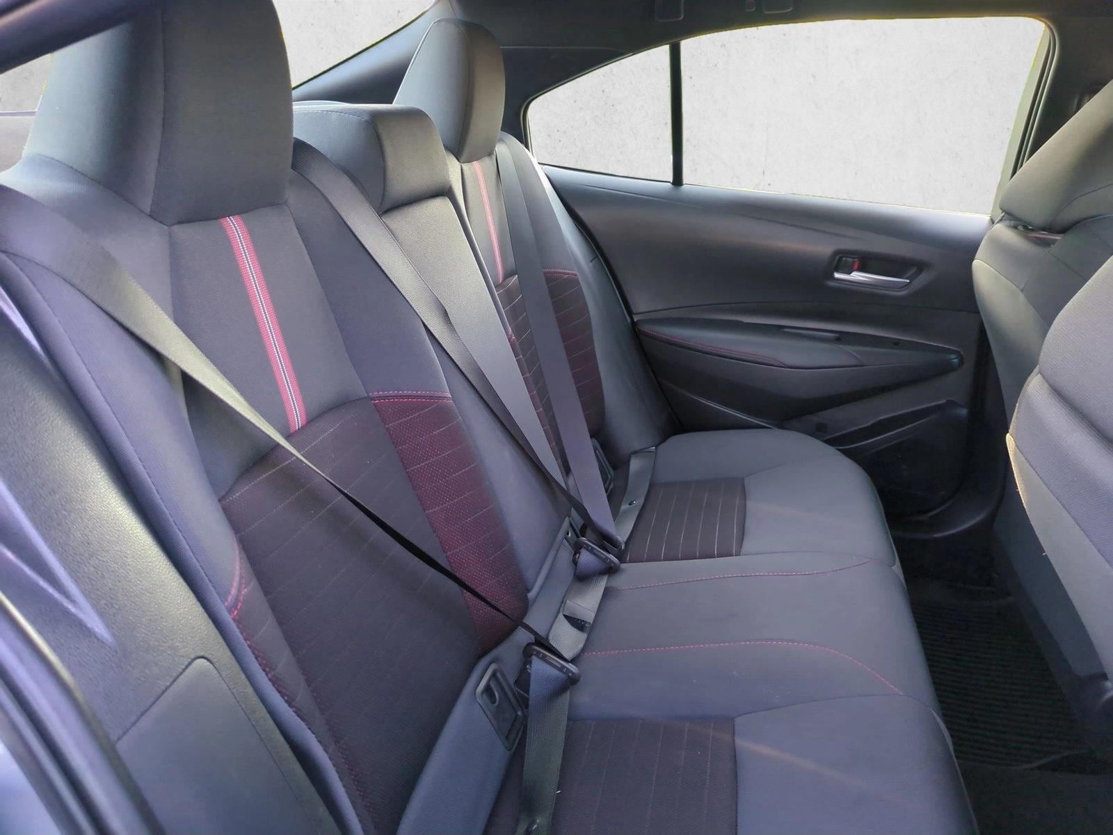 2025 Toyota Corolla SE - Photo 19