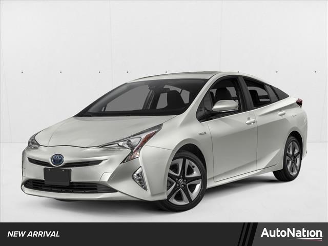 2017 Toyota Prius Three's photo
