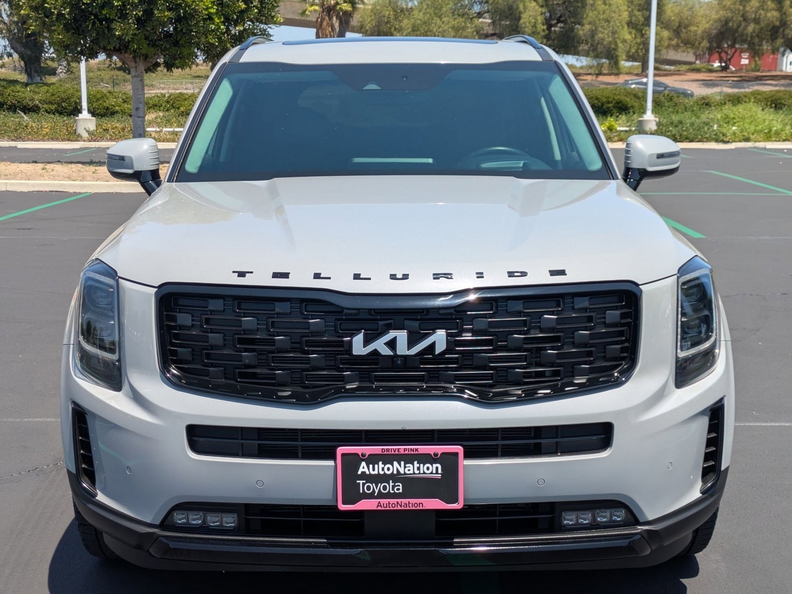 Used 2022 Kia Telluride SX with VIN 5XYP5DHC2NG295304 for sale in Irvine, CA