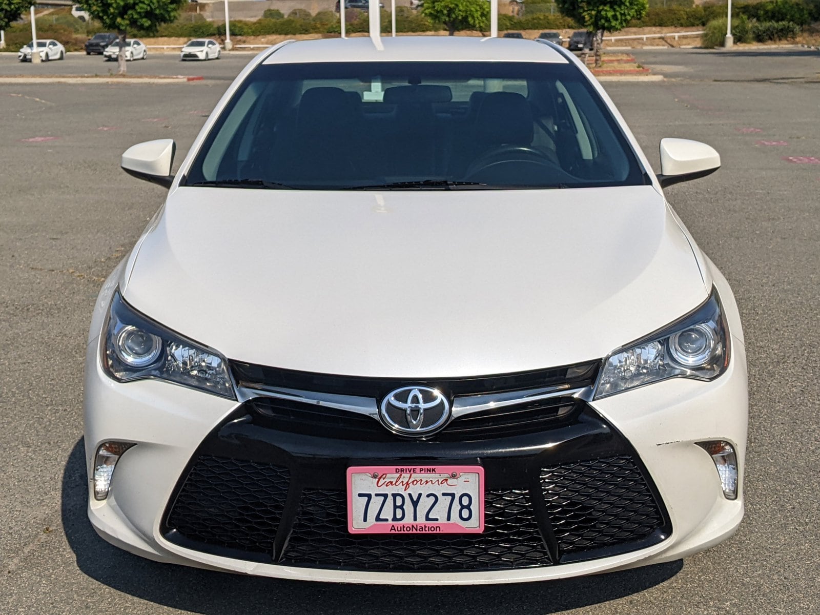 Used 2017 Toyota Camry SE with VIN 4T1BF1FK0HU449586 for sale in Irvine, CA