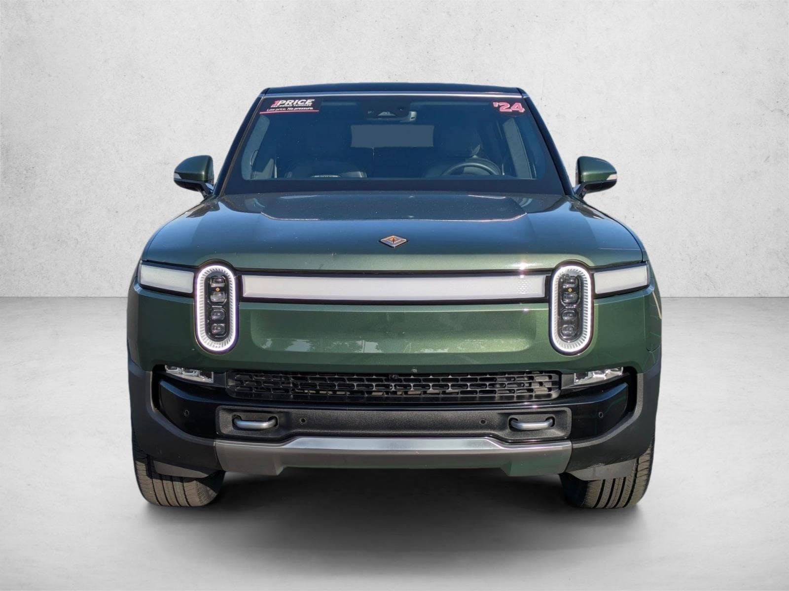 Used 2024 Rivian R1S Adventure with VIN 7PDSGABA5RN041555 for sale in Irvine, CA