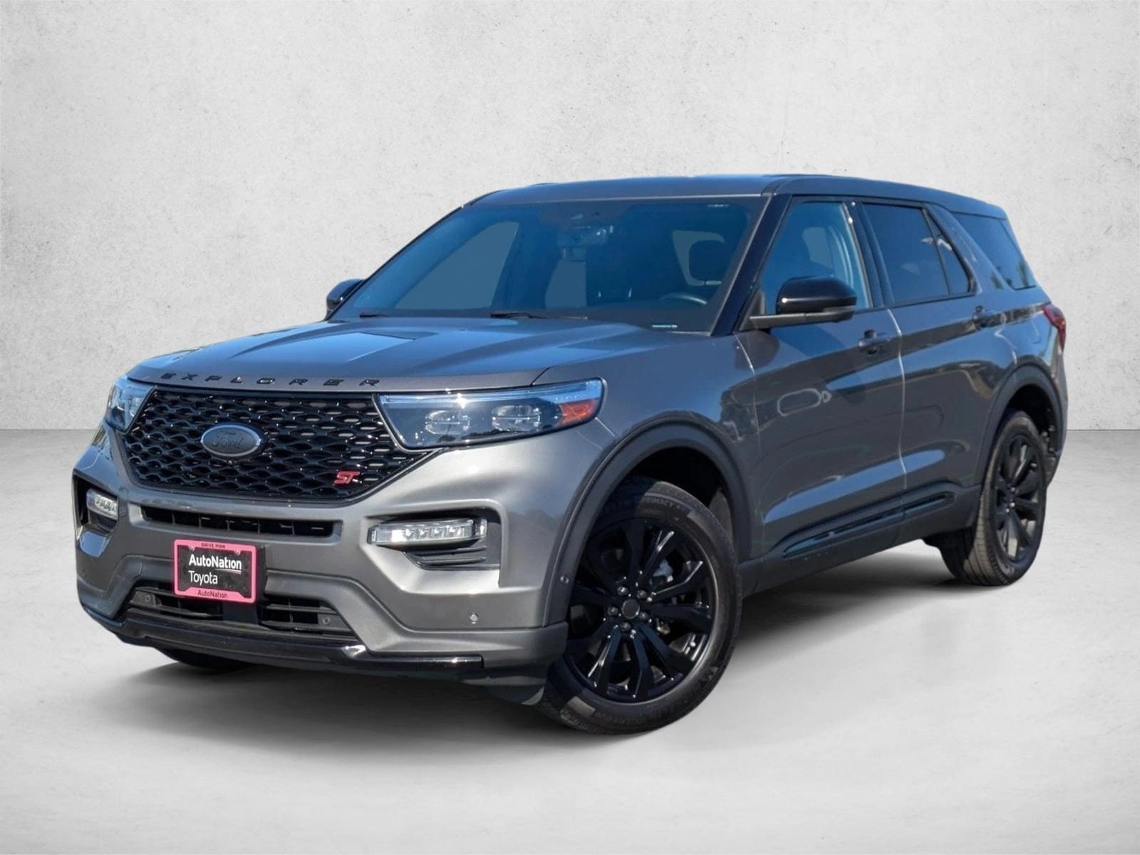 2021 Ford Explorer ST 4WD's photo