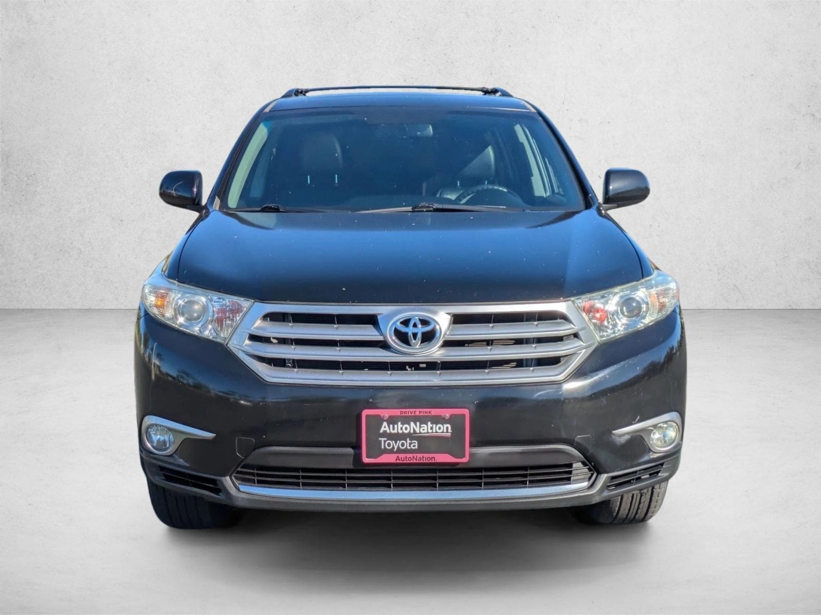 Used 2013 Toyota Highlander Plus with VIN 5TDZK3EH2DS091017 for sale in Irvine, CA