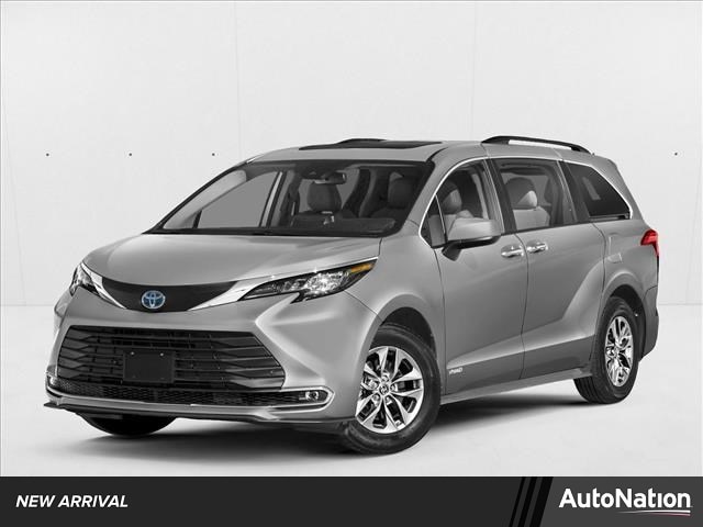 2023 Toyota Sienna XLE 7-Passenger Hybrid FWD's photo