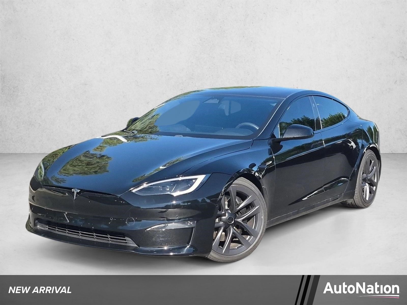 2023 Tesla Model S Standard Range